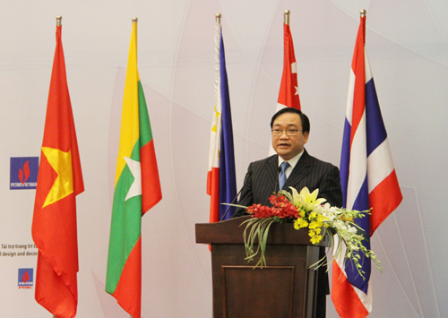 ขยายความร่วมมือและการแลกเปลี่ยนระหว่างประเทศเพื่อพัฒนาหน่วยงานปิโตรเลี่ยม